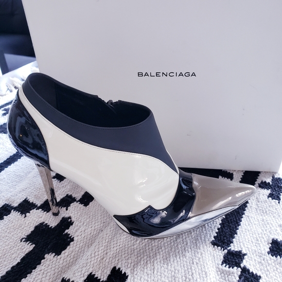balenciaga stiletto